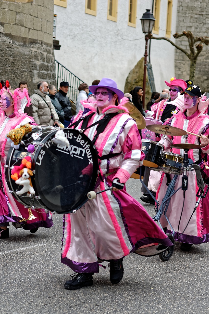 Karnavalas, Yverdonas, Vaud, Šveicarija, Žmonės, Žmogus, Festivalis, Kelias, Džiaugsmas, Muzika