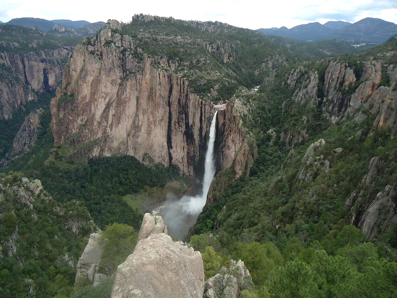 Cascada De Basaseachi,  Chihuahua Sierra,  Vanduo Kritimo,  Gamta,  Kraštovaizdis,  Meksika, Nemokamos Nuotraukos,  Nemokama Licenzija