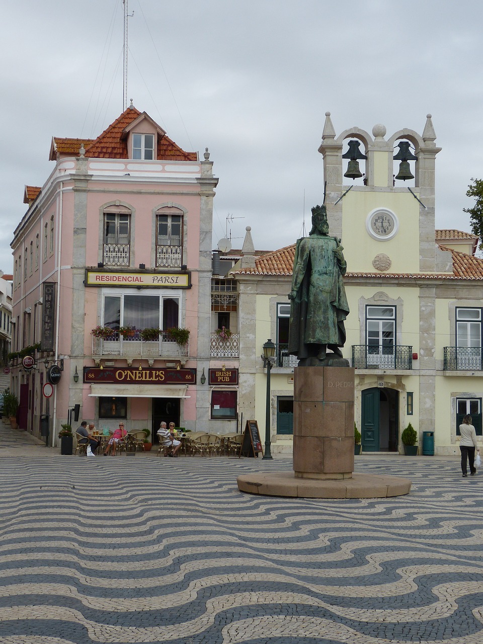 Cascais, Portugal, Erdvė, Paminklas, Statula, Bažnyčia, Varpai, Grindinis Akmuo, Senamiestis, Nemokamos Nuotraukos