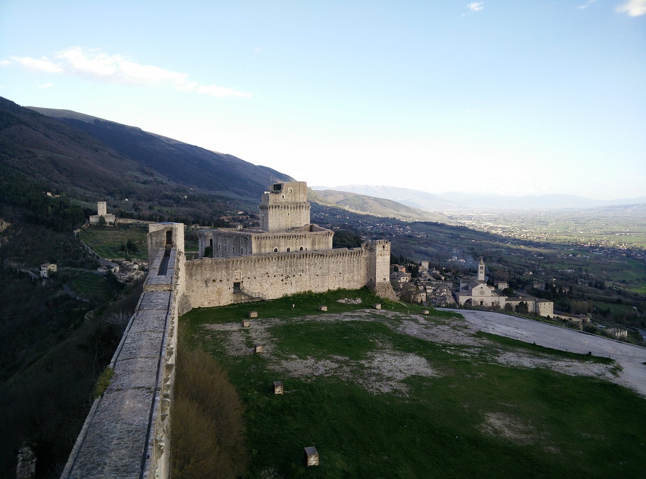 Assisi, Pilis, Senas Pastatas, Riteriai, Nemokamos Nuotraukos,  Nemokama Licenzija
