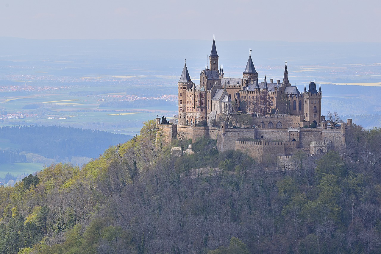 Pilis, Kalnas, Schlos, Burg Ehrenberg, Vasara, Gamta, Burg Hohenurach, Nemokamos Nuotraukos,  Nemokama Licenzija