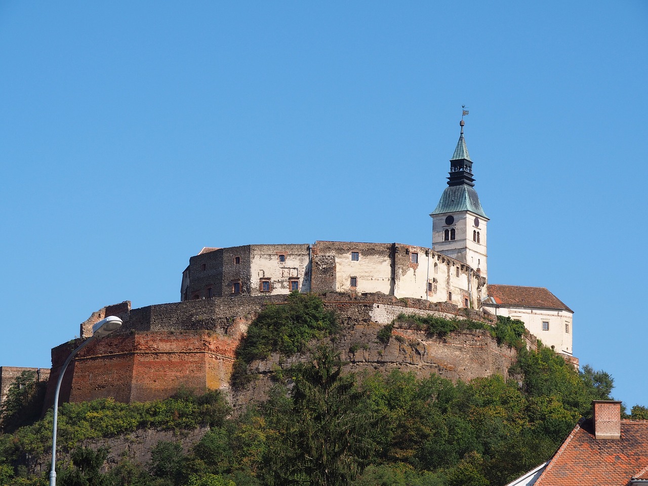 Pilis, Burgenlandas, Ežeras, Vanduo, Gamta, Bankas, Nendrė, Vandens Paukštis, Veidrodis, Plaukti