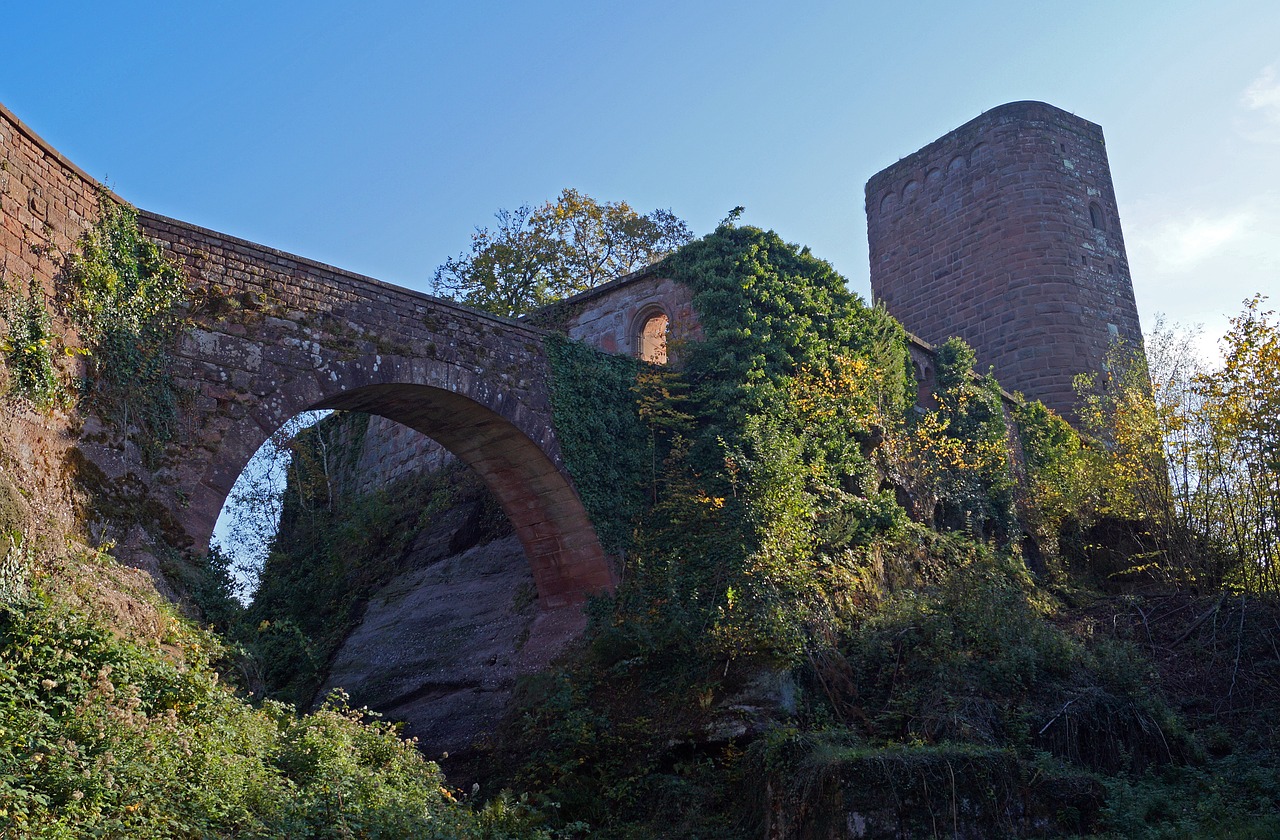 Pilis, Sugadinti, France, Tiltas, Huneburos Griuvėsiai, Alsace, Vosges Į Šiaurę, Paveldas, Nemokamos Nuotraukos,  Nemokama Licenzija