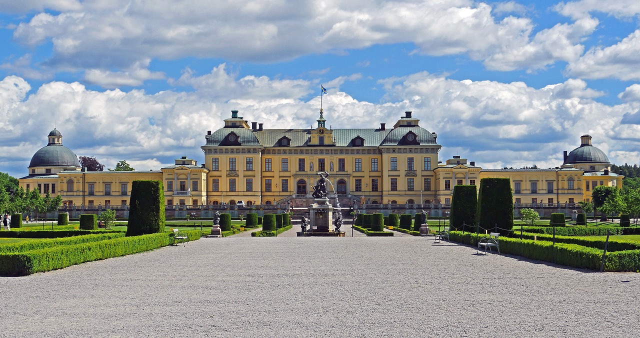 Pilies Parkas, Drottningholm, Simetriškas, Įranga, Periwinkle, Fontanas, Švedija, Monarchija, Valstybės Vadovas, Karališkasis Rūmai