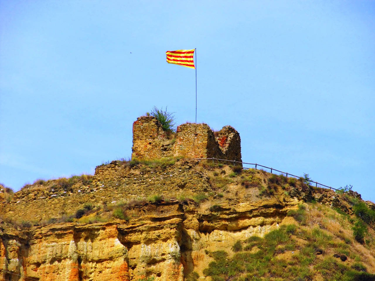 Catalunya, Torresolsona, Senjera, Atostogos, Vasara, Piko, Kalnai, Istorikas, Vėliava, Nemokamos Nuotraukos