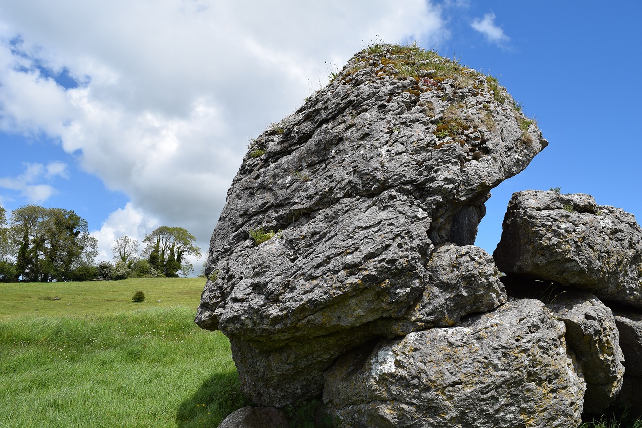 Catstone, Uisneach Kalnas, Westmeath, Airija, Nemokamos Nuotraukos,  Nemokama Licenzija