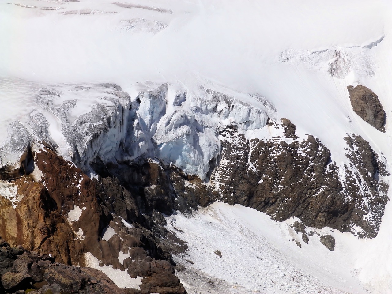 Cayambe, Ledynas, Kalnas, Kalnai, Vulkanas, Žiema, Aukštis, Akmenys, Alpinizmas, Pietų Amerika