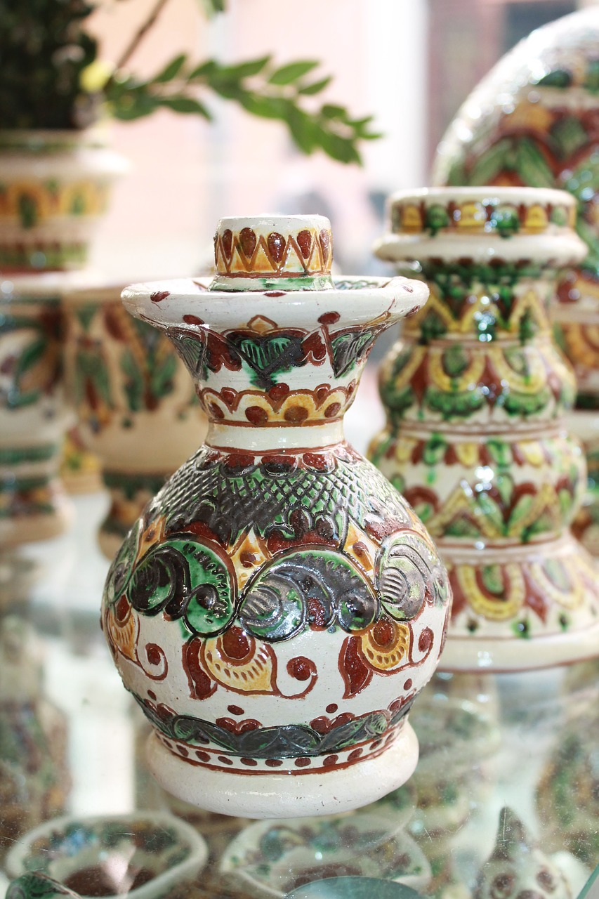 Keramikos,  Ornamentu,  Keramika,  Rankų Darbo,  Ąsotis,  Gražu,  Liaudies,  Dekoratyvinis,  Vitrina,  Kūrybiškumas