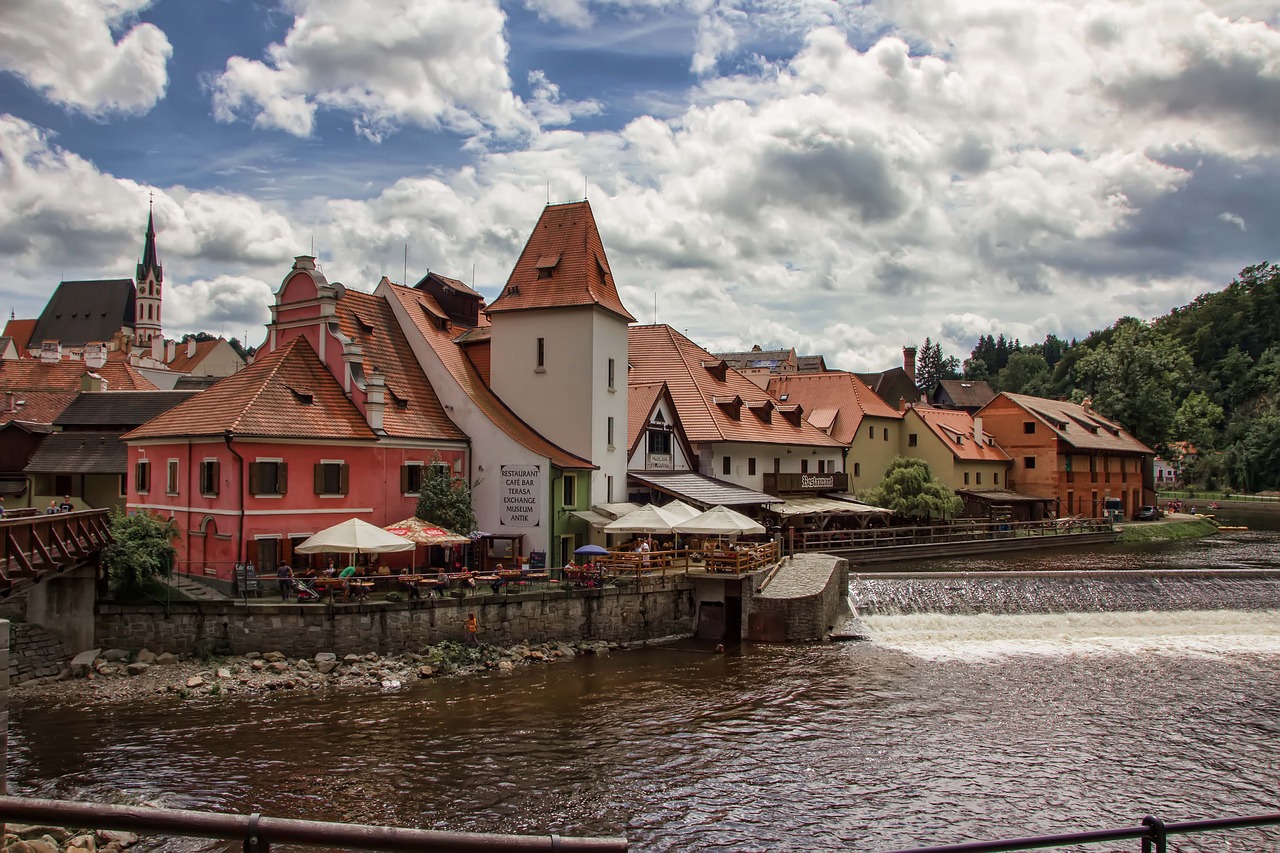 Český Krumlov, Čekijos Respublika, Miestas, Unesco, Šalis, Vaizdas, Stogas, Peržiūros, Debesys, Upė