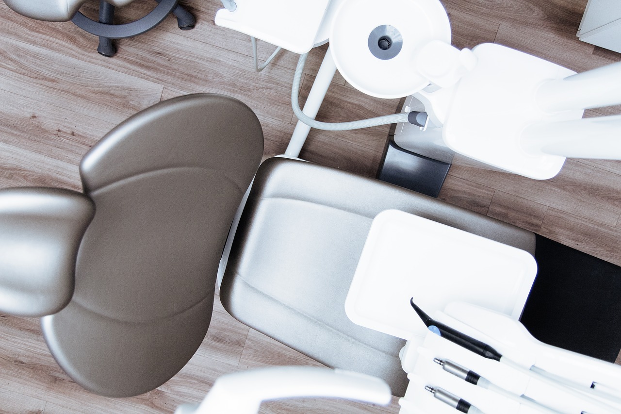 Kėdė, Stomatologas, Dantų Klinika, Dantys, Medicinos, Nemokamos Nuotraukos,  Nemokama Licenzija