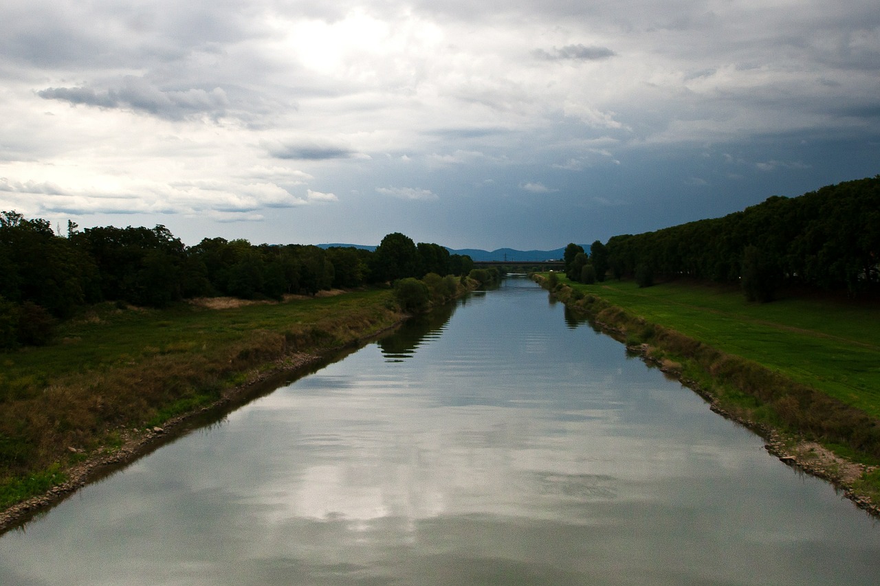 Kanalas, Manheimas, Neckar, Debesys, Vandens Atspindys, Nemokamos Nuotraukos,  Nemokama Licenzija