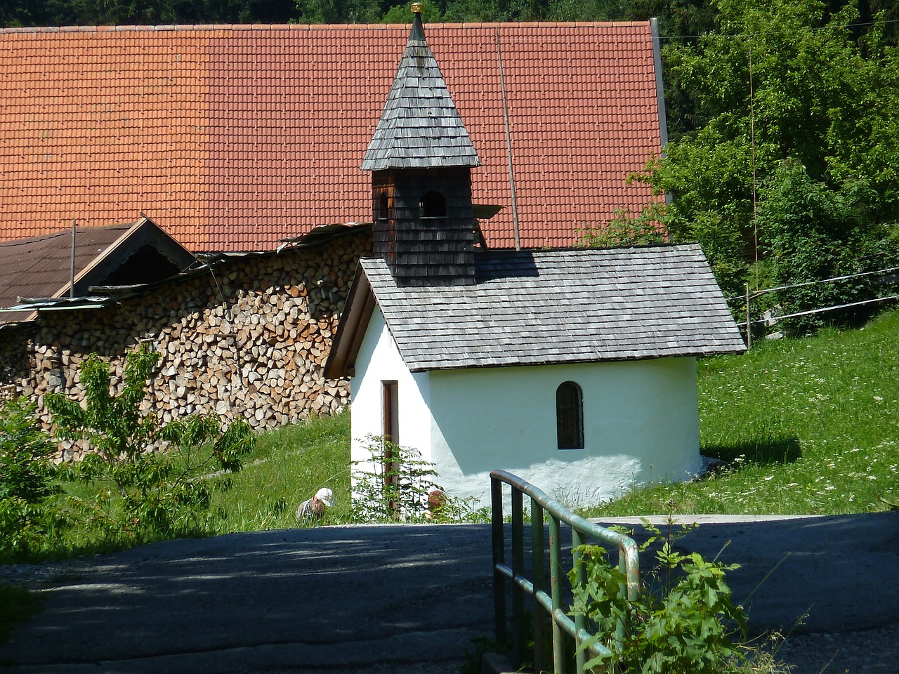 Koplyčia, Bažnyčia, Namų Koplyčia, Kraštovaizdis, Pastatas, Kalnai, Alpės, Religija, Religinis, Katalikų