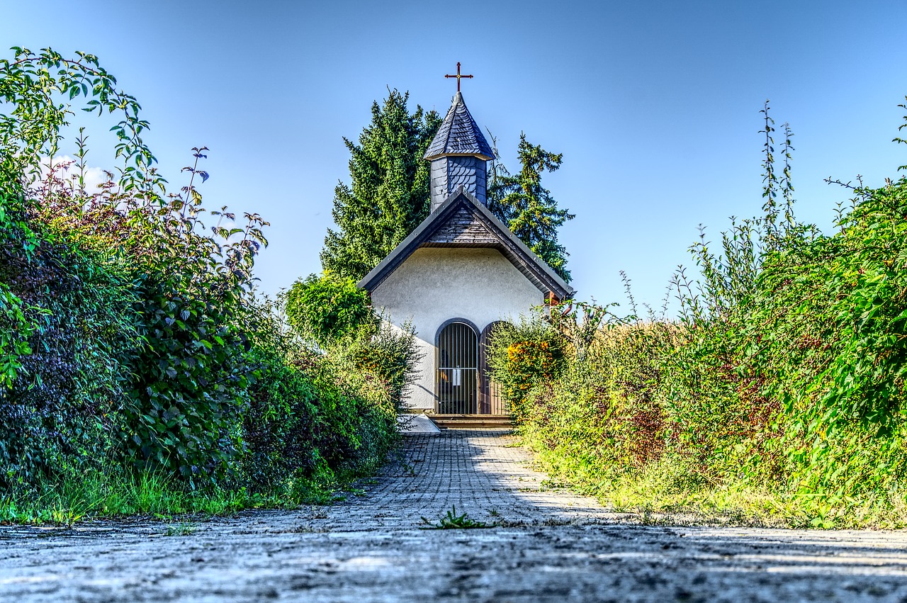 Koplyčia, Melstis, Tikėjimas, Heiligenhäuschen, Bažnyčia, Religija, Dievas, Architektūra, Alėja, Krūmai