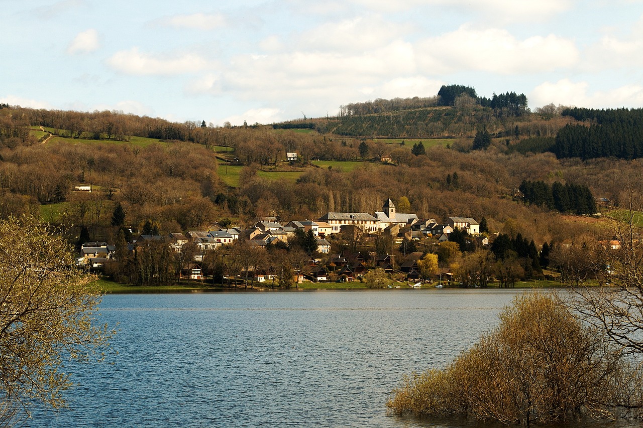 Chaumard,  Morvan,  Burgundija,  Nièvre,  Pannecière Ežeras,  Vanduo,  Vandens Planas,  Kaimas, Nemokamos Nuotraukos,  Nemokama Licenzija