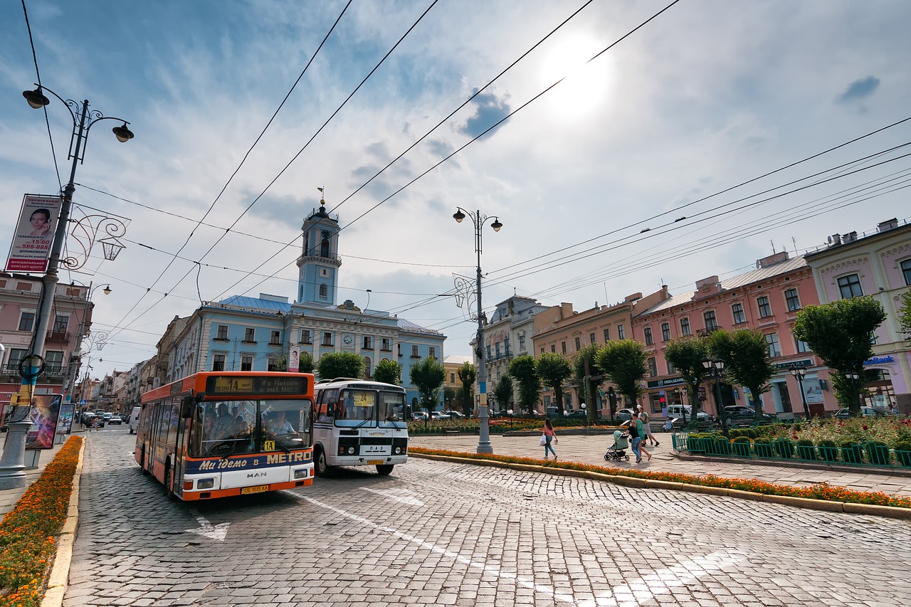 Chernivtsi, Miestas, Ukraina, Europa, Istoriškai, Centro, Kelias, Vasara, Kuk, Nemokamos Nuotraukos