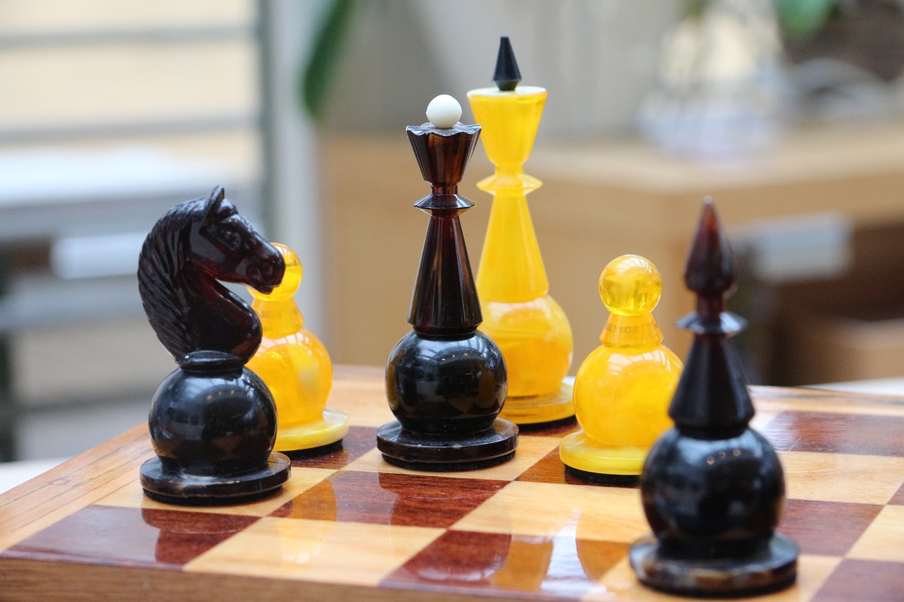 Šachmatai, Šachmatų Figūros, Šachmatų Lenta, Šachmatų Žaidimas, Karalius, Lady, Ūkininkai, Arklys, Strategija, Žaisti