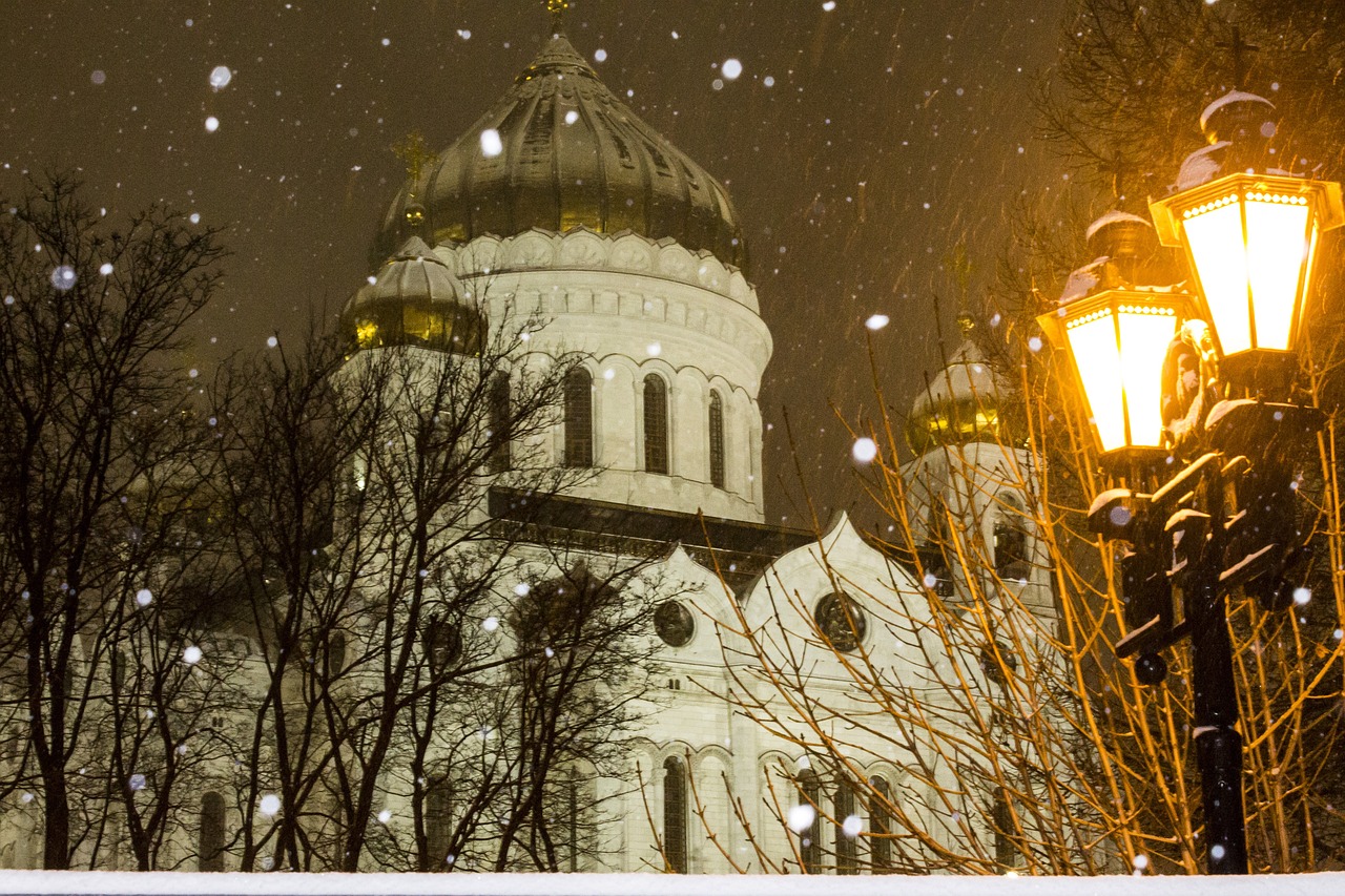 Kristaus Išganytojo Katedra, Moscow, Kalėdos, Naktinis Miestas, Naktis, Žiema, Sniegas, Žibintas, Katedra, Nemokamos Nuotraukos