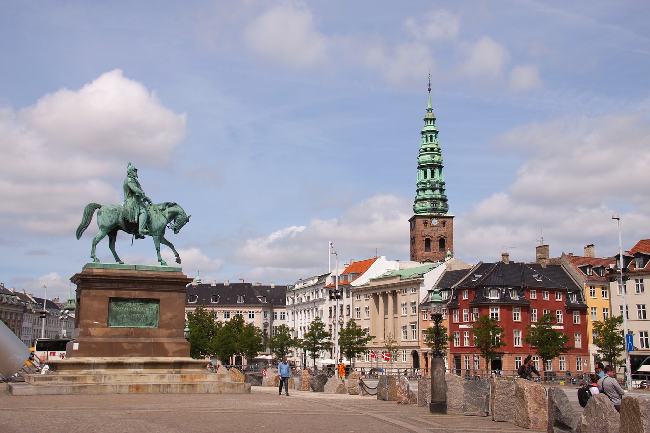 Christiansborg, Kvadratas, Statula, Karalius, Bokštas, Pastatai, Kopenhaga, Pritraukimas, Nordic, Skandinaviškas