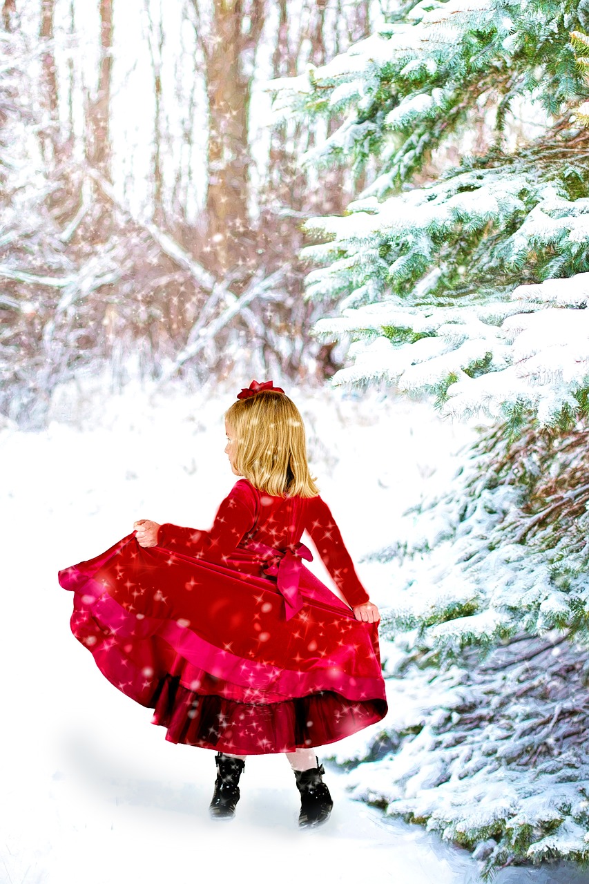 Kalėdos, Maža Mergaitė, Raudona Suknelė, Žiema, Sniegas, Snieguotas, Mažai, Vaikas, Mergaitė, Vaikystę