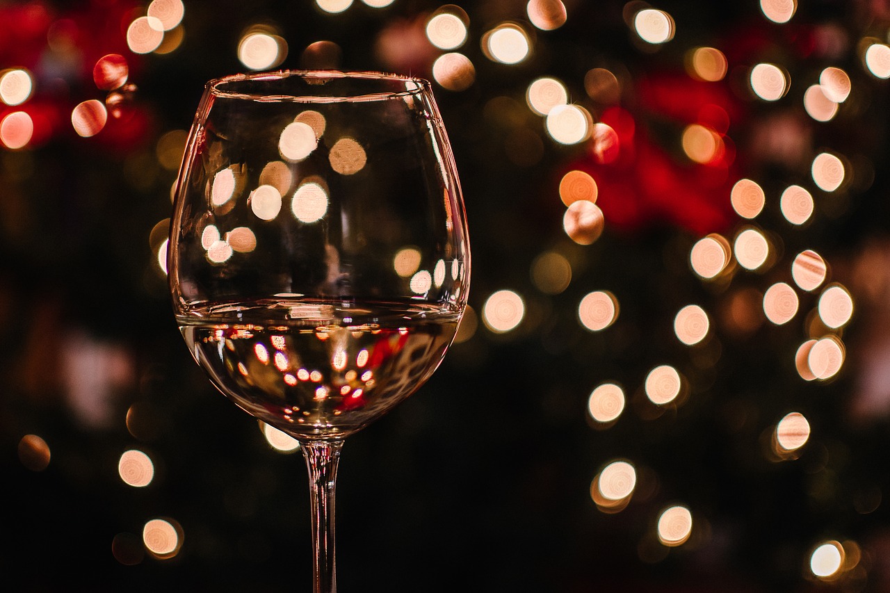 Kalėdos, Tapetai, Festivalis, Gerti, Nuostabus, Vynas, Stiklas, Vynas Atpalaiduojantis, Kalėdų Šviesa, Baltas Vynas
