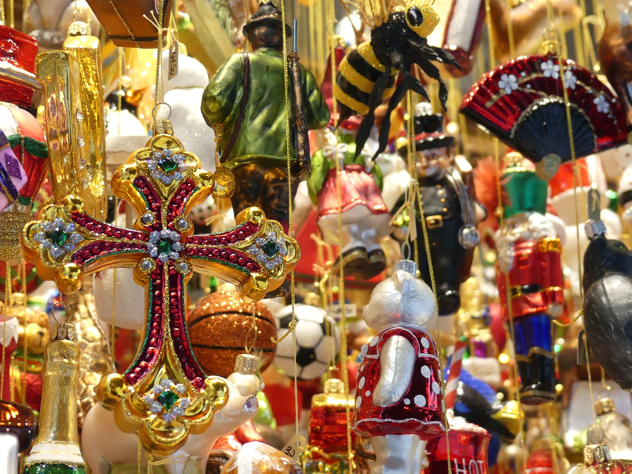 Kalėdiniai Dekoracijos, Christbaumkugeln, Kalėdos, Medžio Dekoracijos, Kalėdiniai Kamuoliai, Šventiniai Dekoracijos, Spindesys, Xmas, Kalėdų Papuošalai, Auksas