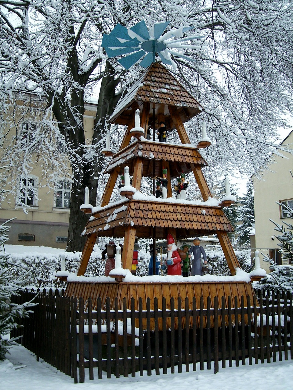 Kalėdų Piramidė, Kalėdų Laikas, Liaudies, Eppendorfas, Rūdos Kalnai, Tradicija, Nemokamos Nuotraukos,  Nemokama Licenzija