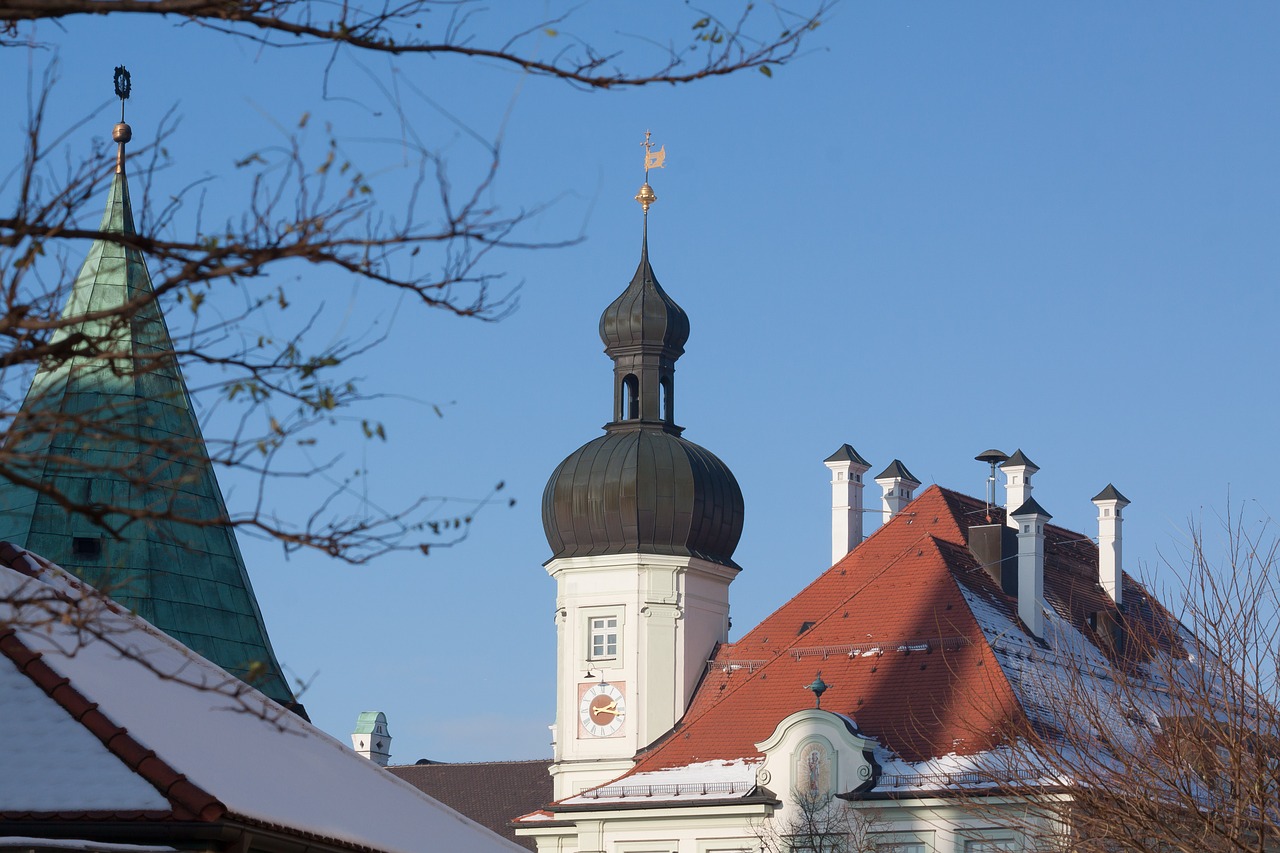 Bažnyčia, Bokštas, Krikščionybė, Architektūra, Bokštas, Pastatas, Bavarija, Svogūnų Vairas, Tikėjimas, Žiema