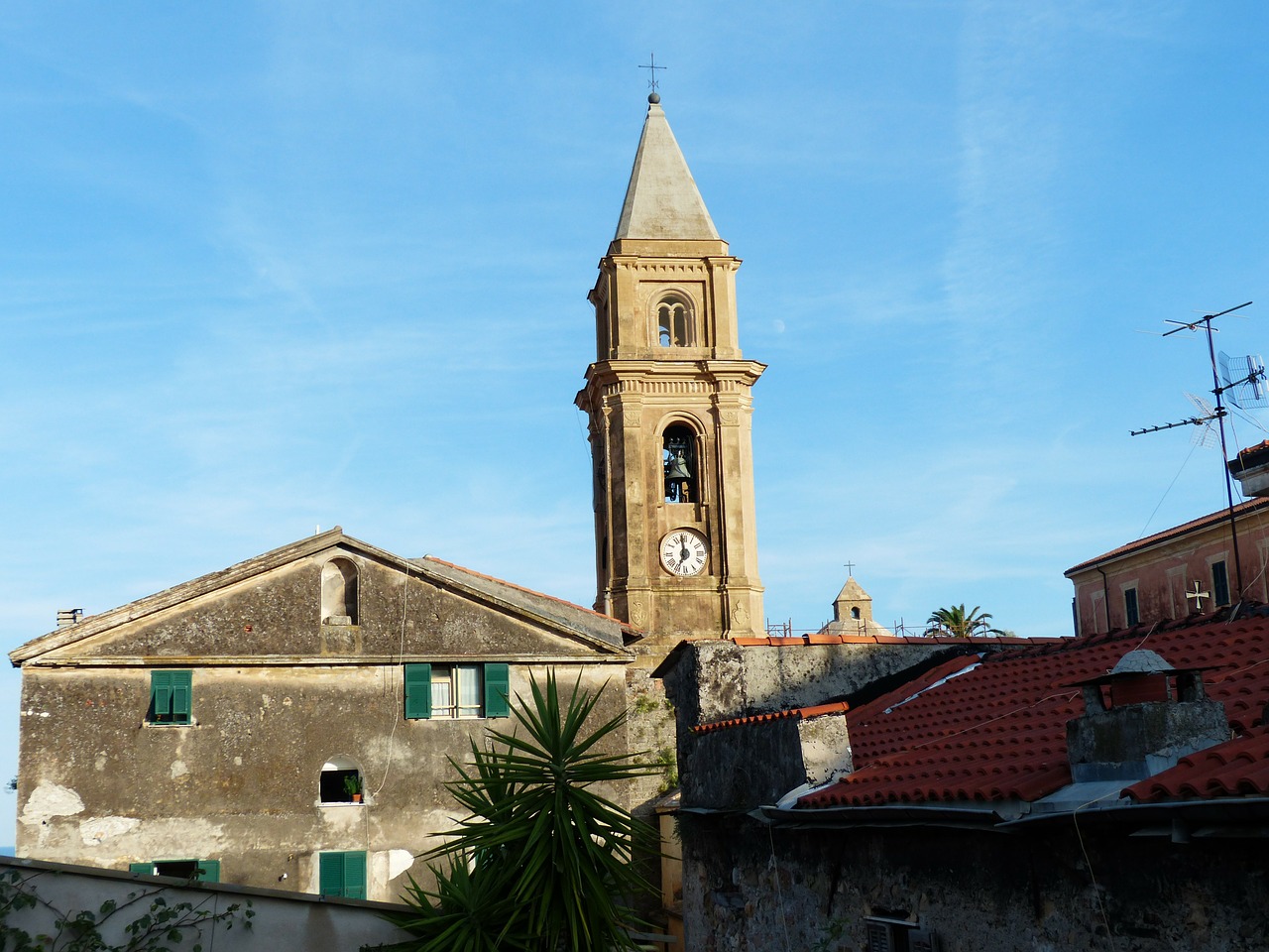 Bažnyčia, Bokštas, Varpinė, Katedra Santa Maria Asunta, Katedra, Santa Maria Assunta, Ventimiglia, Senamiestis, Stogai, Namai