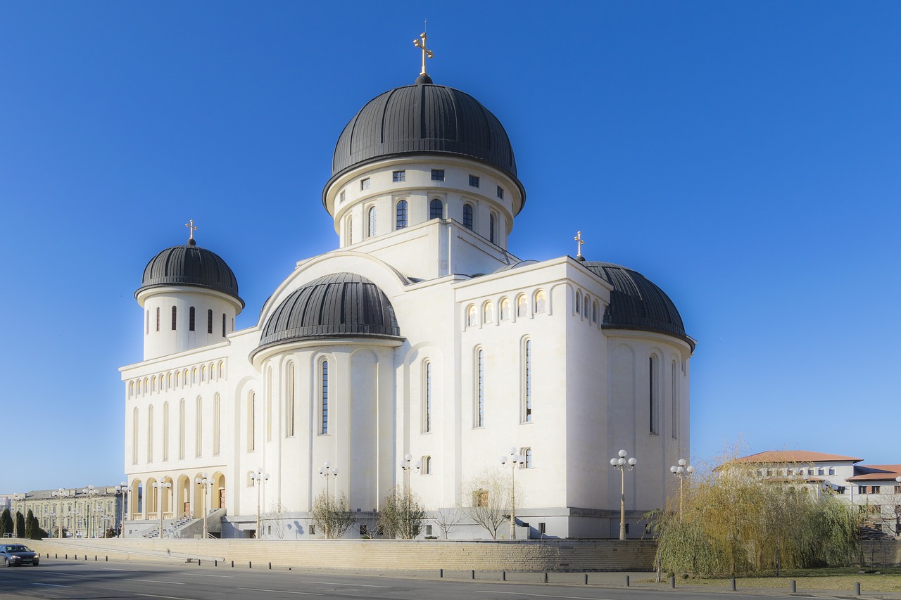 Bažnyčia, Ortodoksų Bažnyčia, Ortodoksas, Pastatas, Aradas, Nemokamos Nuotraukos,  Nemokama Licenzija