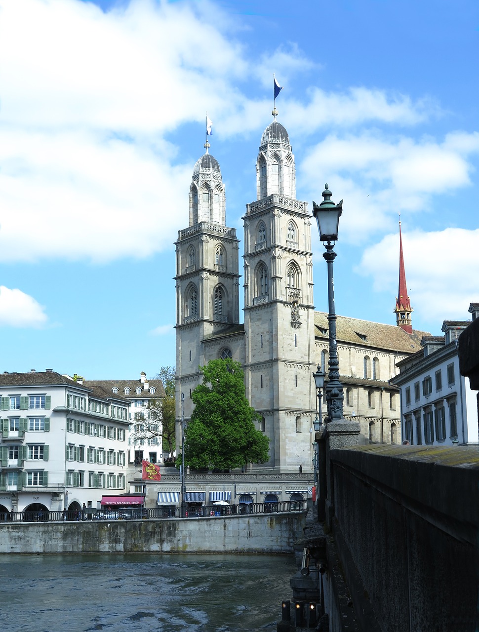 Bažnyčia, Zurich, Šveicarija, Dvigubas Bokštas, Senamiestis, Stogai, Grossmünster, Religija, Bokštas, Dangus