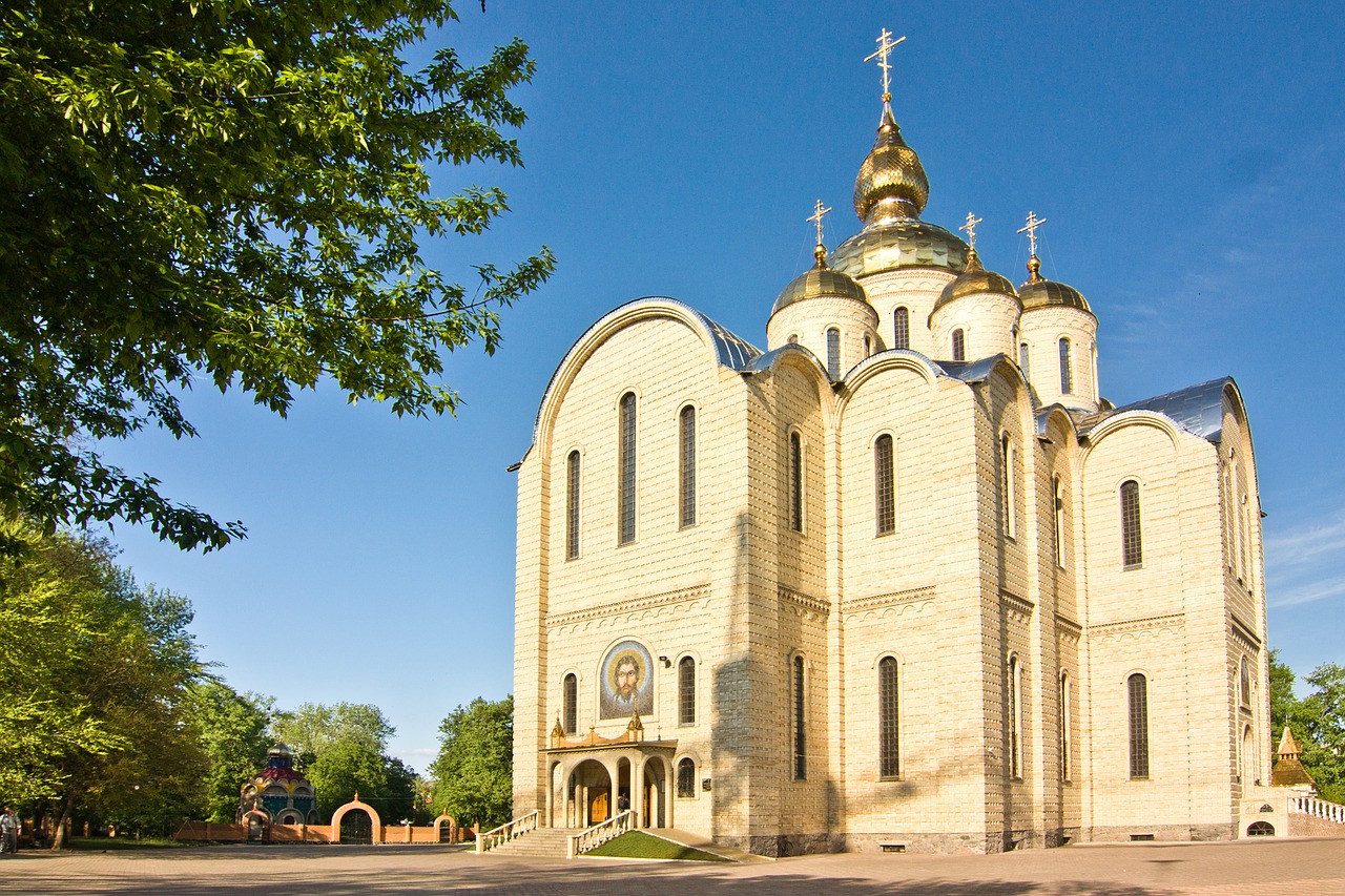 Bažnyčia,  Parkas,  Dangus,  Religija,  Šventykla,  Architektūra,  Ukraina, Nemokamos Nuotraukos,  Nemokama Licenzija