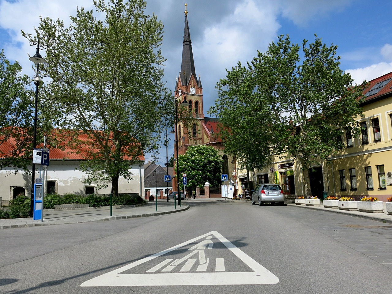 Bažnyčia, Csepel, Rackevė, Zebra, Pėsčiųjų Perėjos, Asfalto, Miestas, Nemokamos Nuotraukos,  Nemokama Licenzija