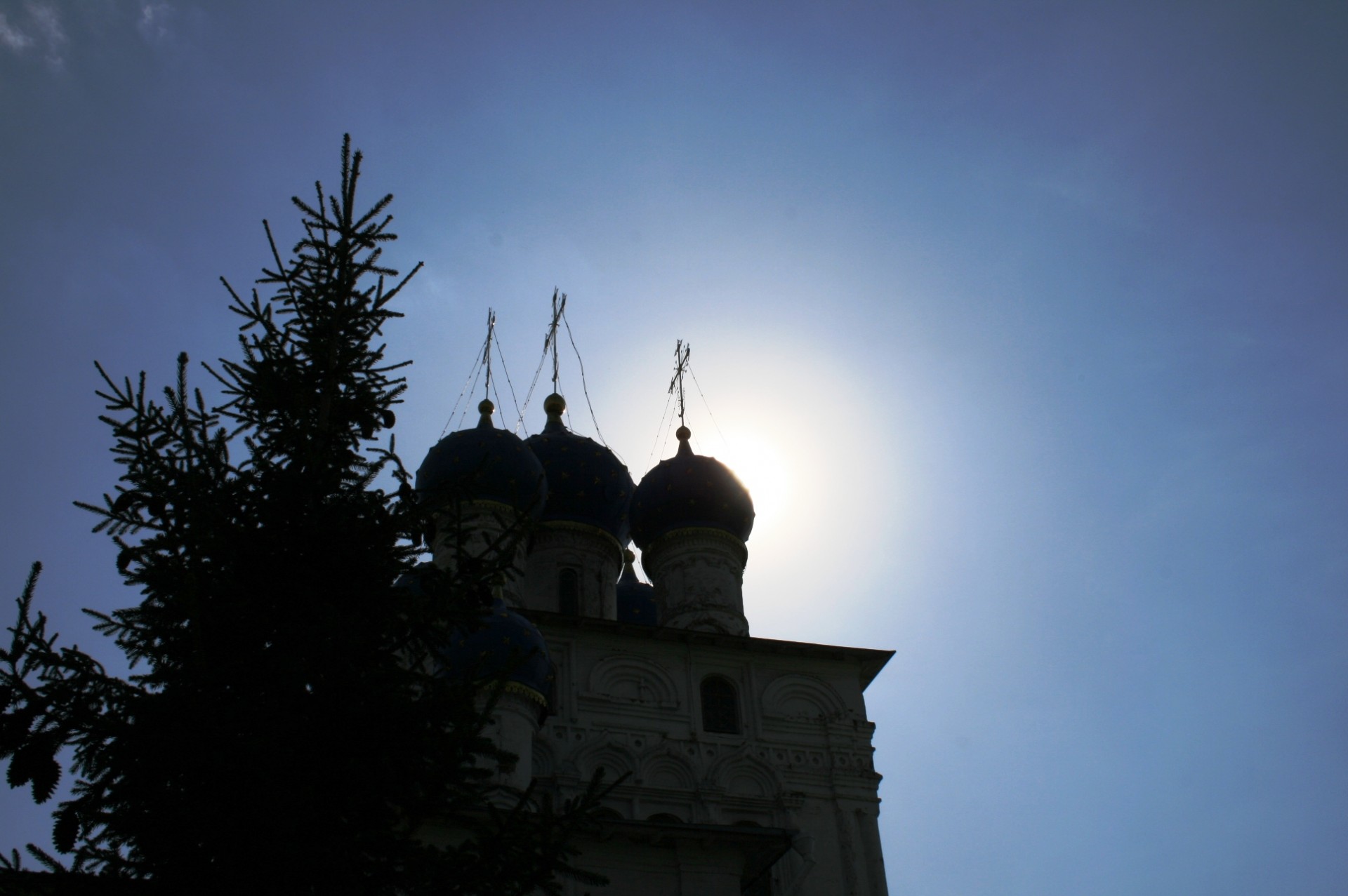 Bažnyčia,  Religija,  Rusų & Nbsp,  Ortodoksų,  Kupolai,  Saulės Šviesa,  Medis,  Dangus,  Bažnyčia Mūsų Kazanės Panele, Nemokamos Nuotraukos