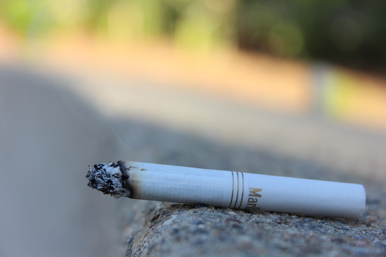 Cigarečių, Marlboro, Tabakas, Dūmai, Rūkymas, Mesti Rūkyti, Plaučių Vėžys, Pelenai, Vėžys, Nikotinas