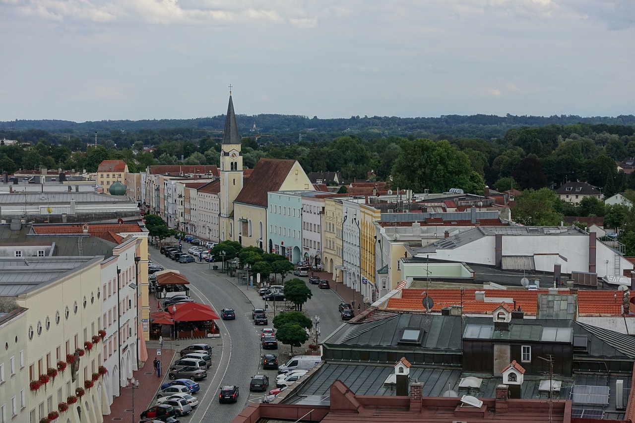 Miestas, Mühldorf, Miesto Aikštė, Namai, Centro, Istoriškai, Bažnyčia, Dangus, Nemokamos Nuotraukos,  Nemokama Licenzija