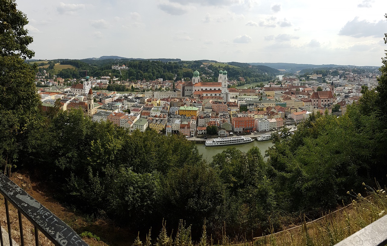 Miestas, Upė, Kraštovaizdis, Nemokamos Nuotraukos,  Nemokama Licenzija