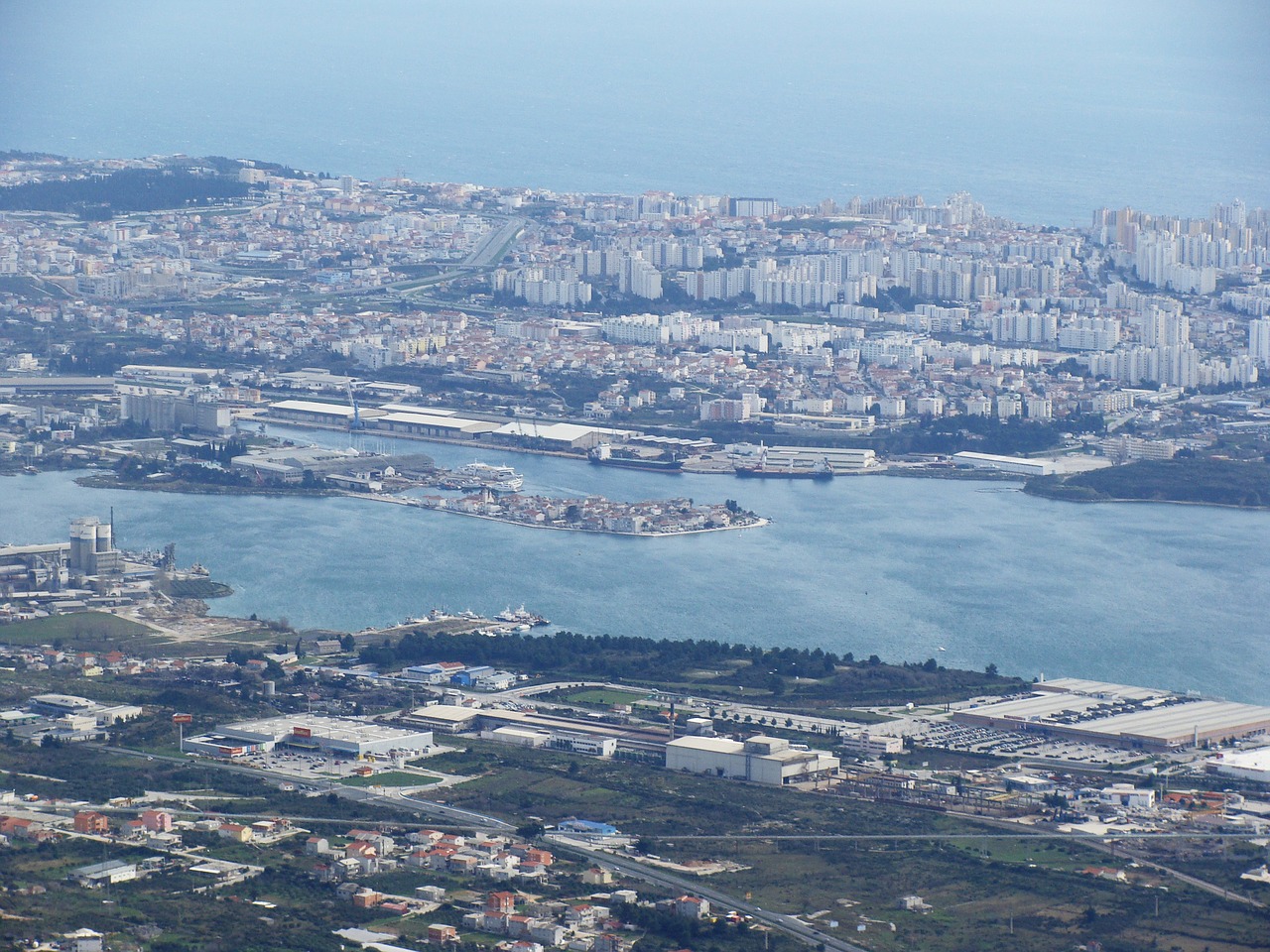 Miestas,  Vanduo,  Panoraminis,  Miesto Panorama,  Miestas,  Padalinti,  Kroatija,  Adrijos Regionas,  Oro Vaizdas,  Architektūra