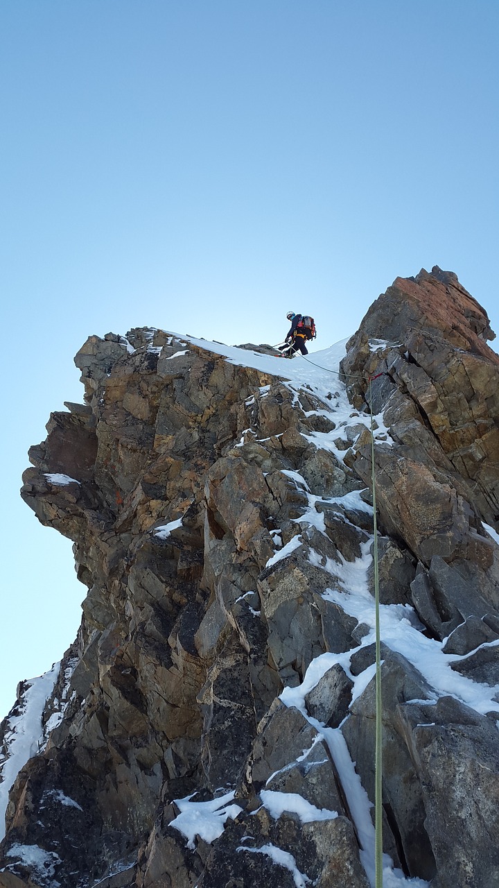 Lipti, Alpinizmas, Alpinistas, Saugus, Laipiojimas Uolomis, Rokas, Skala, Piz Bernina, Alpių, Biancograt