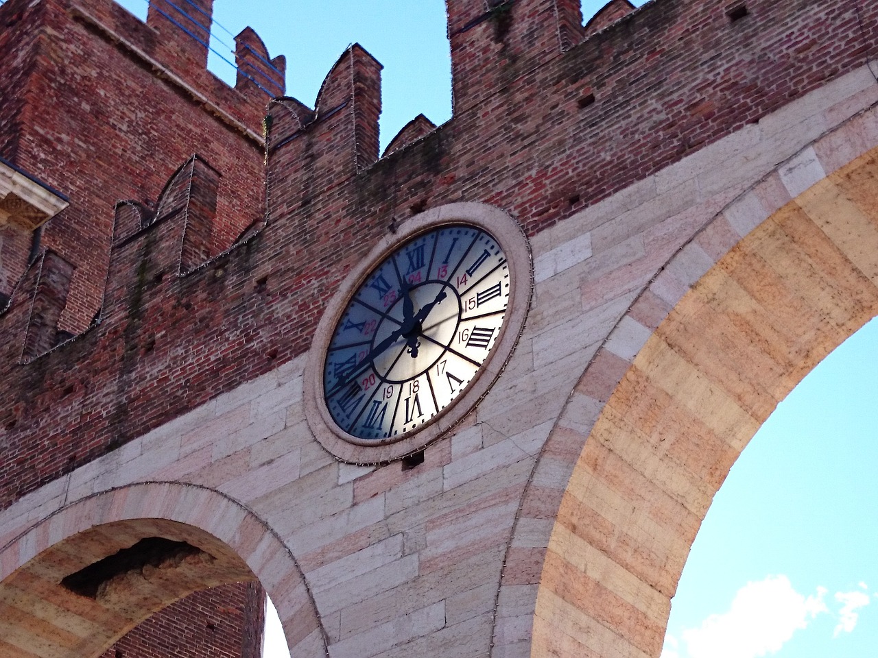 Laikrodis, Verona, Italy, Senas Pastatas, Romėnų, Istoriškai, Senamiestis, Pastatas, Architektūra, Įspūdis