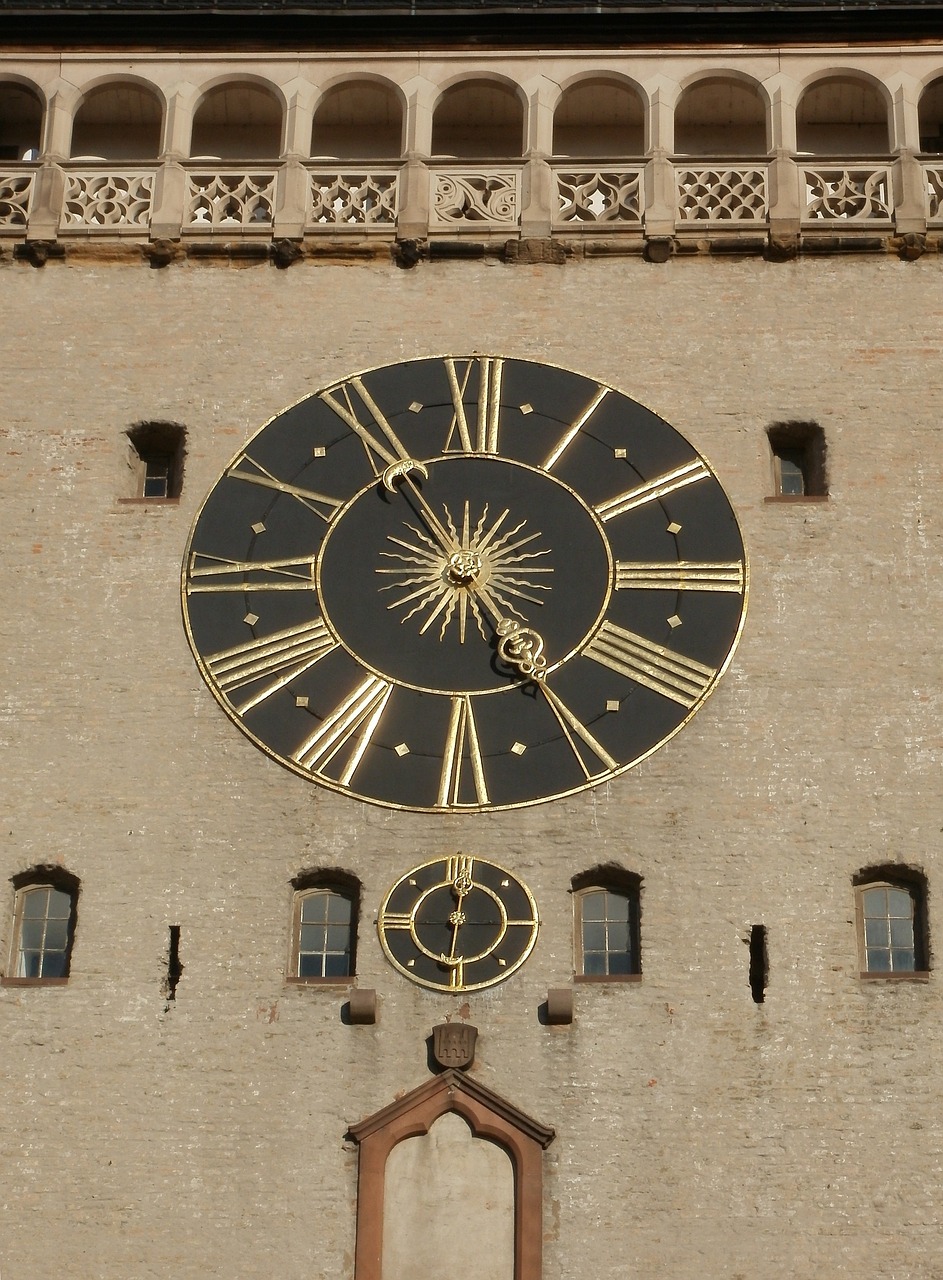 Laikrodis, Siena, Altpoertel, Speyer, Laikas, Valandą, Minutė, Senas, Apvalus, Fasadas