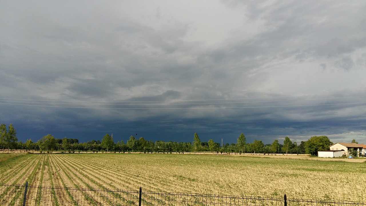 Debesis,  Audra,  Lietaus Debesys,  Orų,  Tamsiai,  Cloudscape,  Kraštovaizdis,  Sezonas,  Laukas,  Horizontas