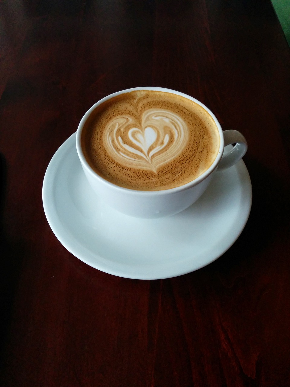 Kava, Latte, Latte Art, Kavinė, Gerti, Taurė, Espresso, Kofeinas, Kavos Puodelis, Stalas