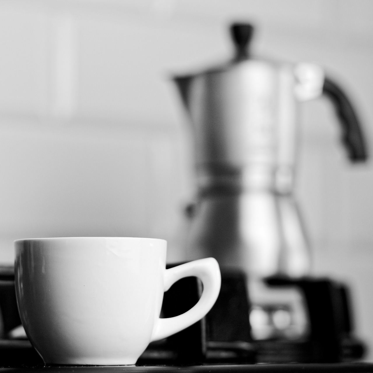 Kava, Espresso, Puodelis Kavos, Užvirinti, Moča, Kavos Aparatas, Porcelianas, Virtuvė, Juoda Ir Balta, Baltasis Porcelianas