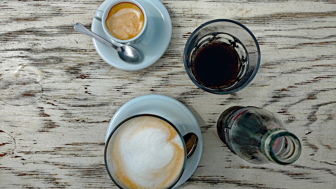 Kavos Pakaitalai,  Kavinė Au Lait,  Espresso,  Kavos Puodelis,  Gerti Kavą,  Cola, Nemokamos Nuotraukos,  Nemokama Licenzija