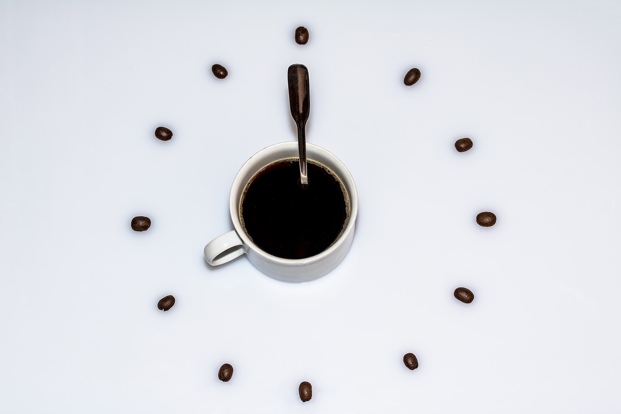 Kavos Puodelis, Puodelis Kavos, Kavos Pupelės, Kavos Šaukštas, Laikas, Laikrodis, Pertrauka, Kofeinas, Šaukštas, Kava
