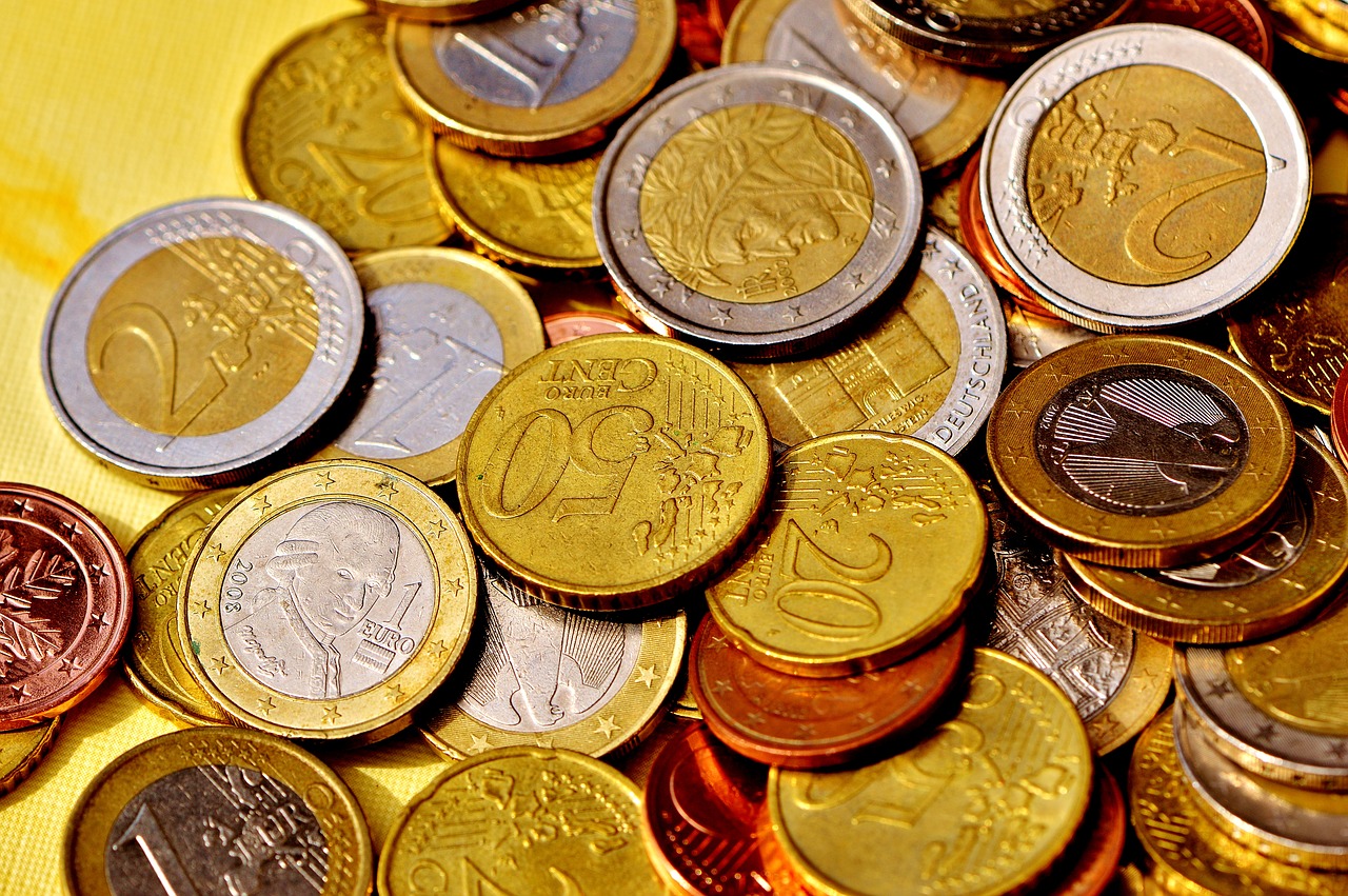 Monetos, Pinigai, Valiuta, Euras, Specie, Laisvas Keitimas, Auksas, Metalas, Metaliniai Pinigai, Finansai