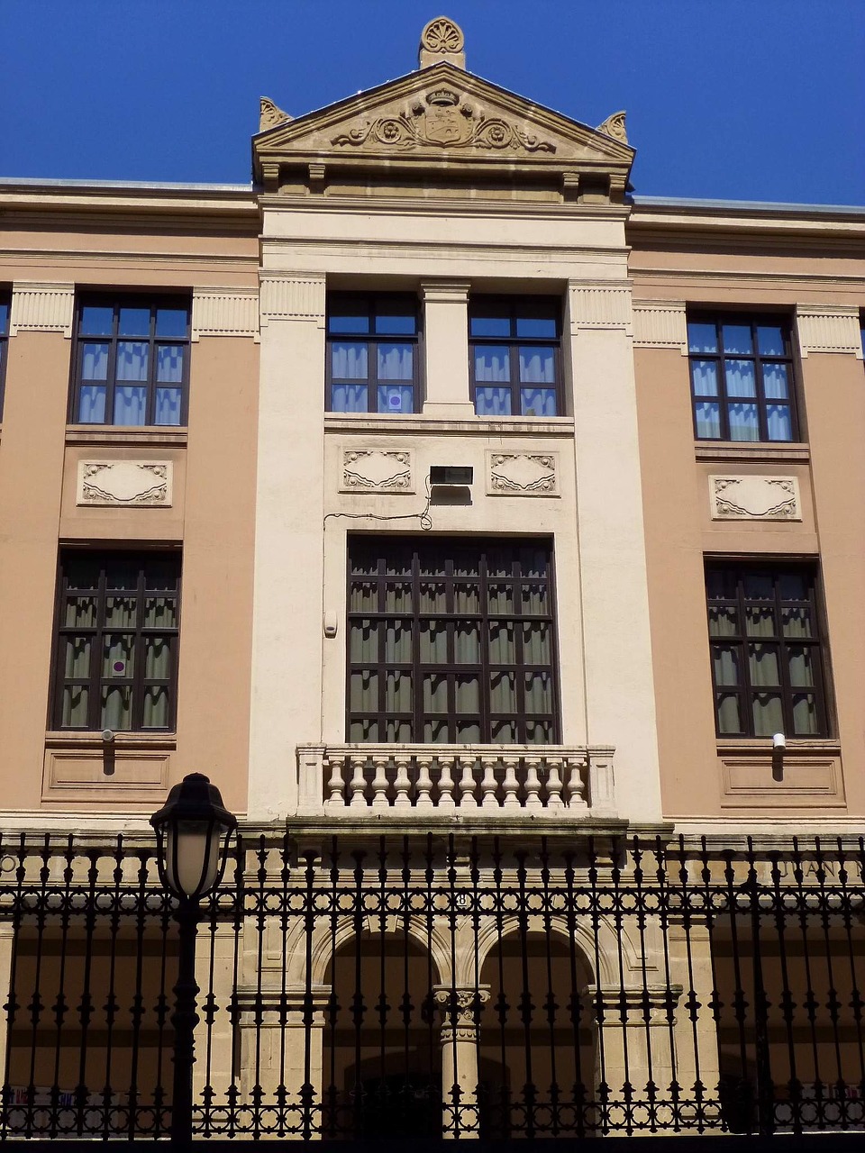 Colegio Público, Bilbao, Fasadas, Pastatas, Klasikinis, Istorinis, Ispanija, Architektūra, Nemokamos Nuotraukos,  Nemokama Licenzija