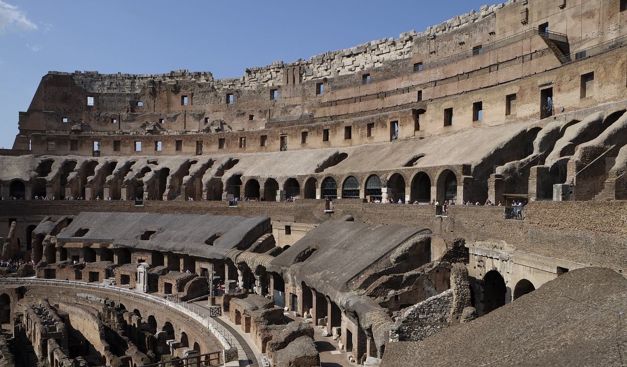 Kolosas, Senovės Roma, Romėnų Istorija, Gladiatoriai, Turizmas, Atrakcionai Apima, Sugadinti, Romanai, Roma, Italy