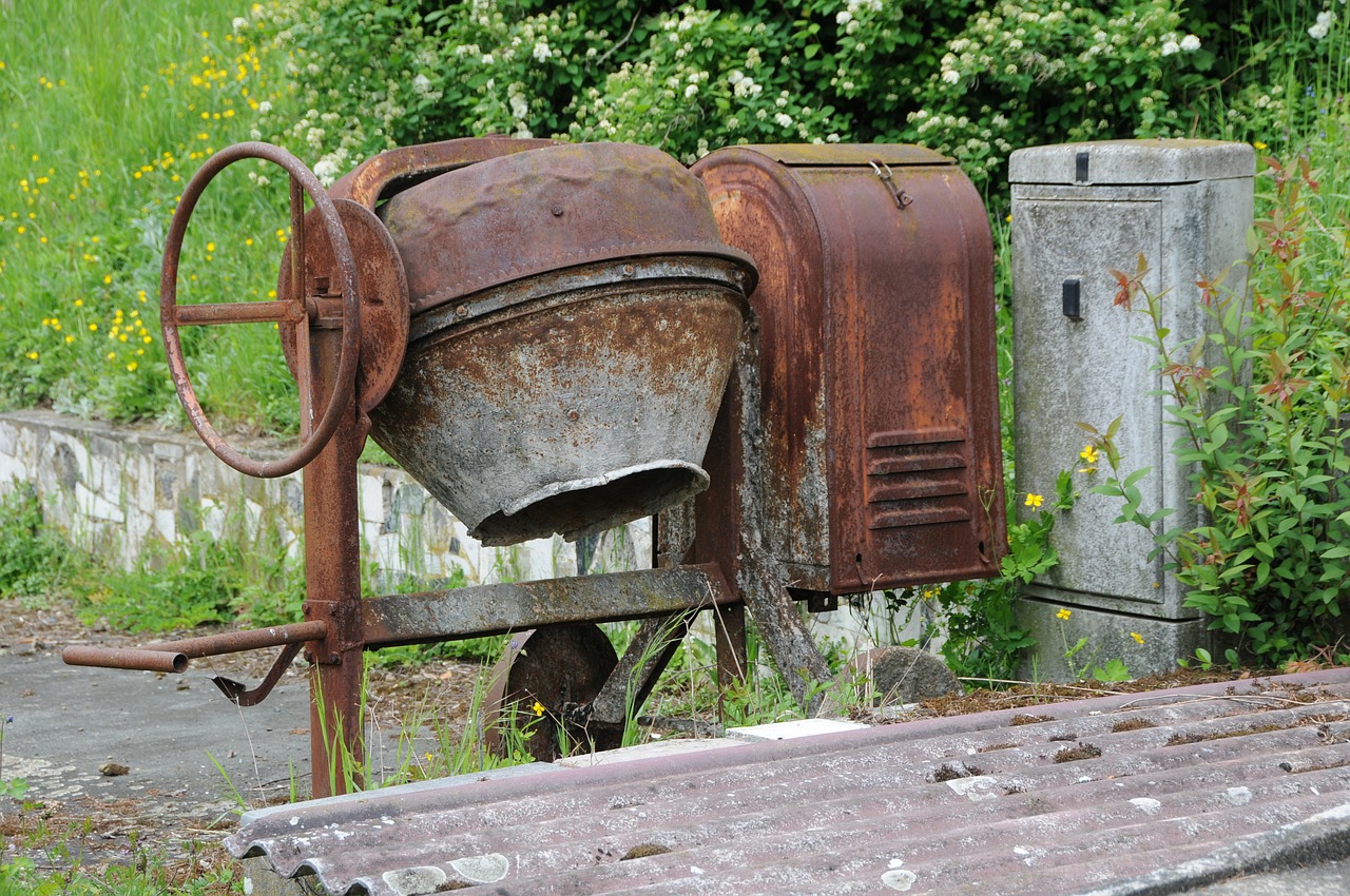 Betono Maišyklė, Statybos Mašinos, Laisvosios Kritimo Maišytuvas, Rusted, Nerūdijantis, Rusvas, Technologija, Netinkamas, Cementas, Senas