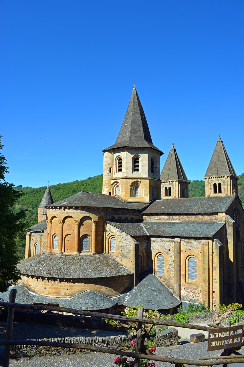 Conques, Aveyron, Abatija, Bažnyčia, Kaimas, Piligrimystė, France, Viduramžių, Senas Kaimas, Nemokamos Nuotraukos